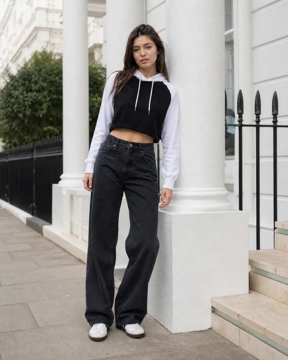 Colour-block crop hoodie, ShopOS output 5 of 5